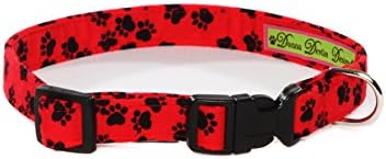 Donna Devlin Designs - Нашийник за кучета Разходка в парка Вашето куче ще изглежда страхотно в тази классном яка с ярки черни отпечатъци от лапи и ярко-червен! (Малко (10-15 x 5/8))